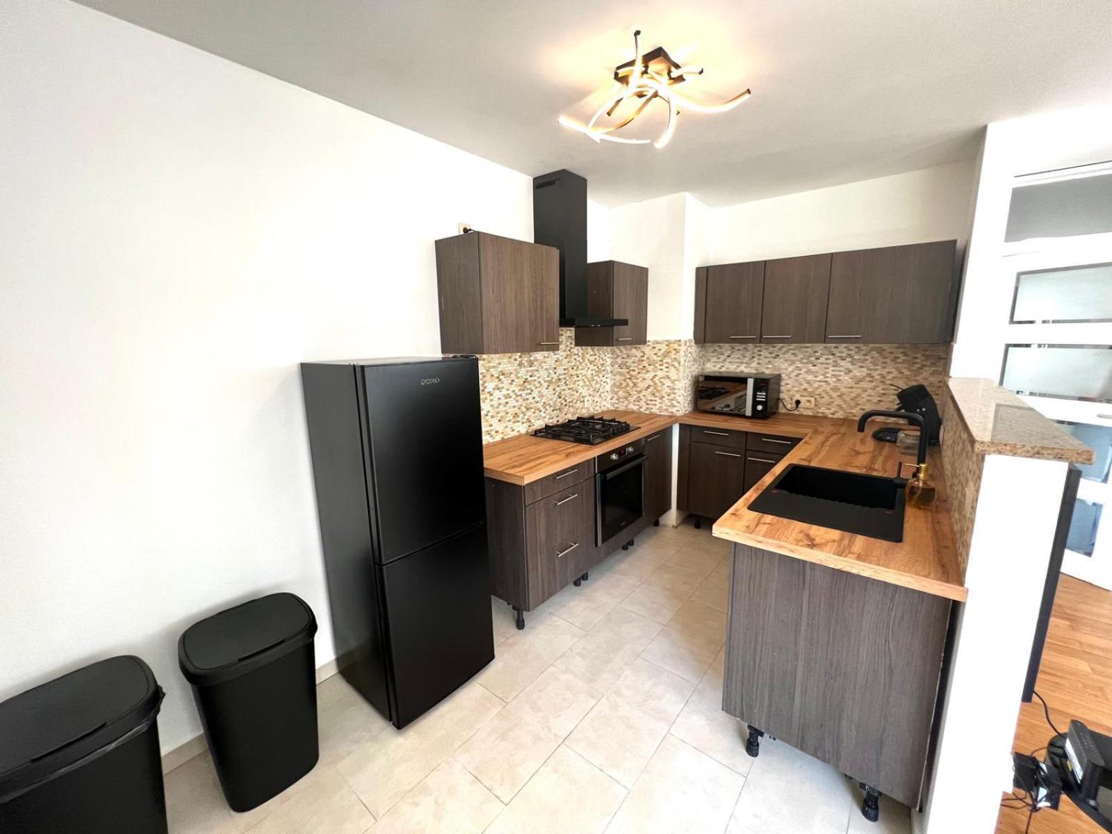 Wolu Suites Брюссель Экстерьер фото